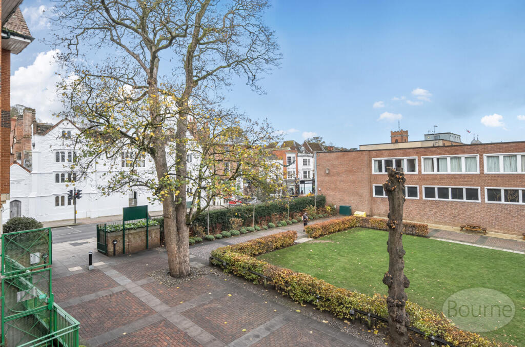 05bca105-0aa4-4e0...