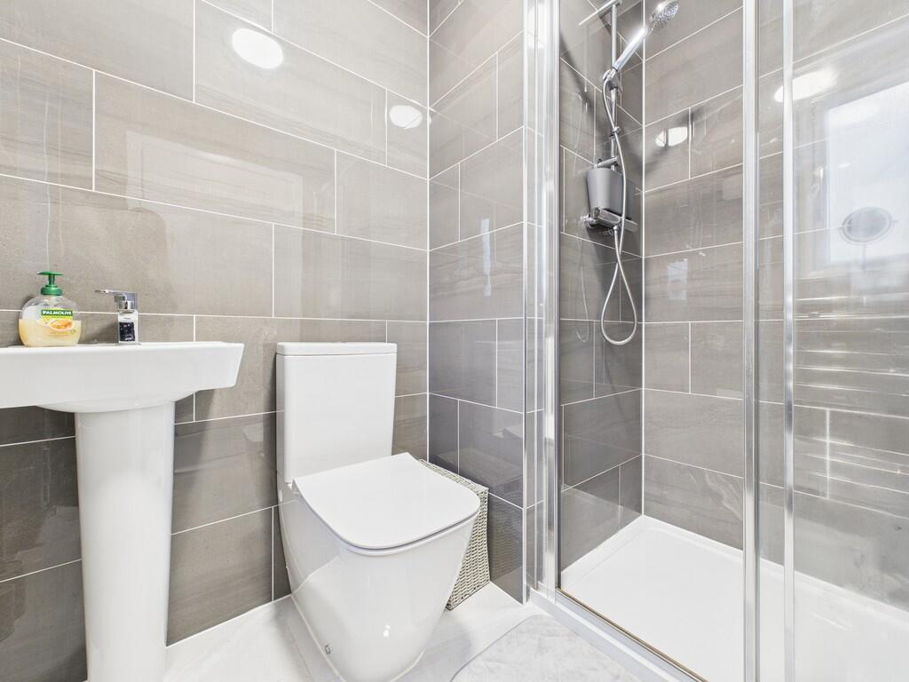 CAM05526G0-PR0066...