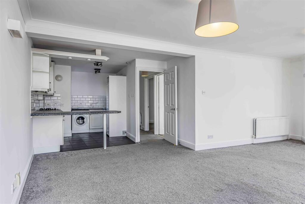 57 White Hart Road, Old Portsmouth-Small-PorticoMa