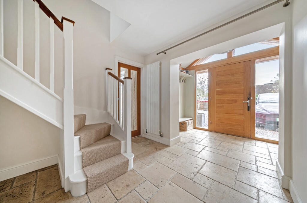 1369598-18-68f166...