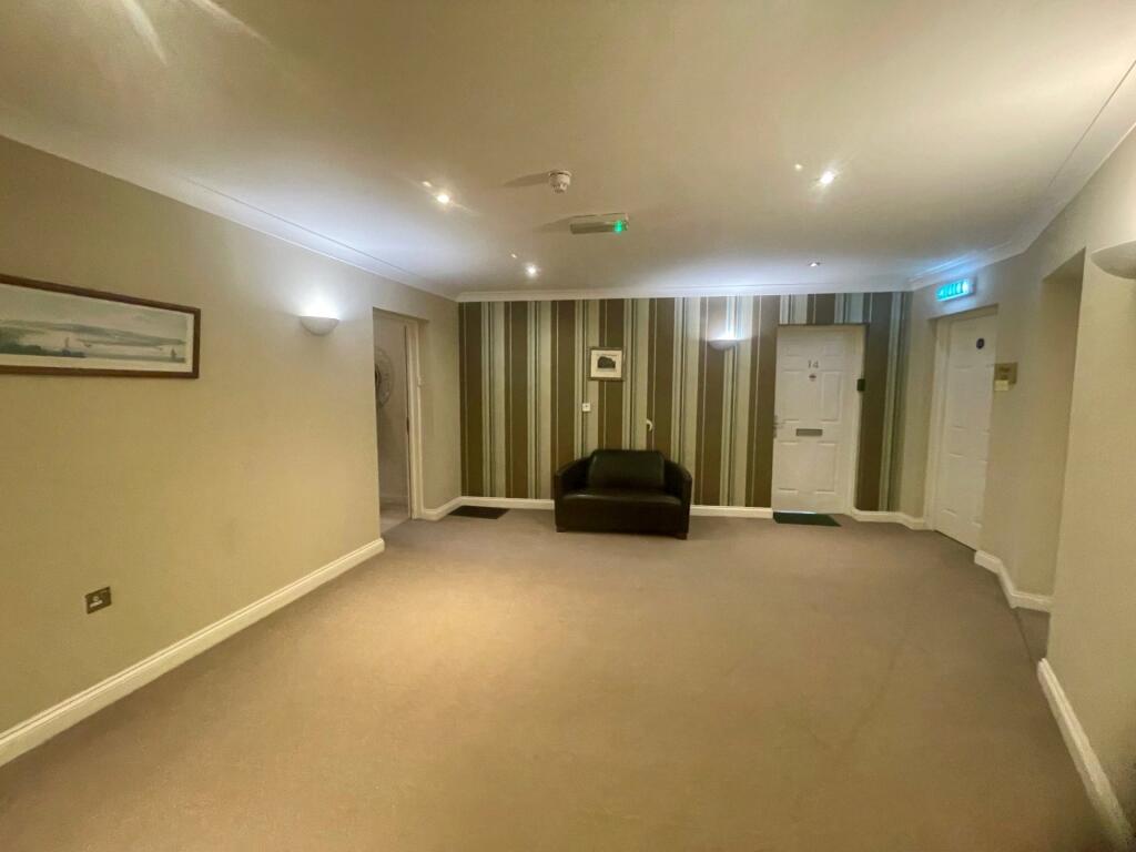 Communal Landing