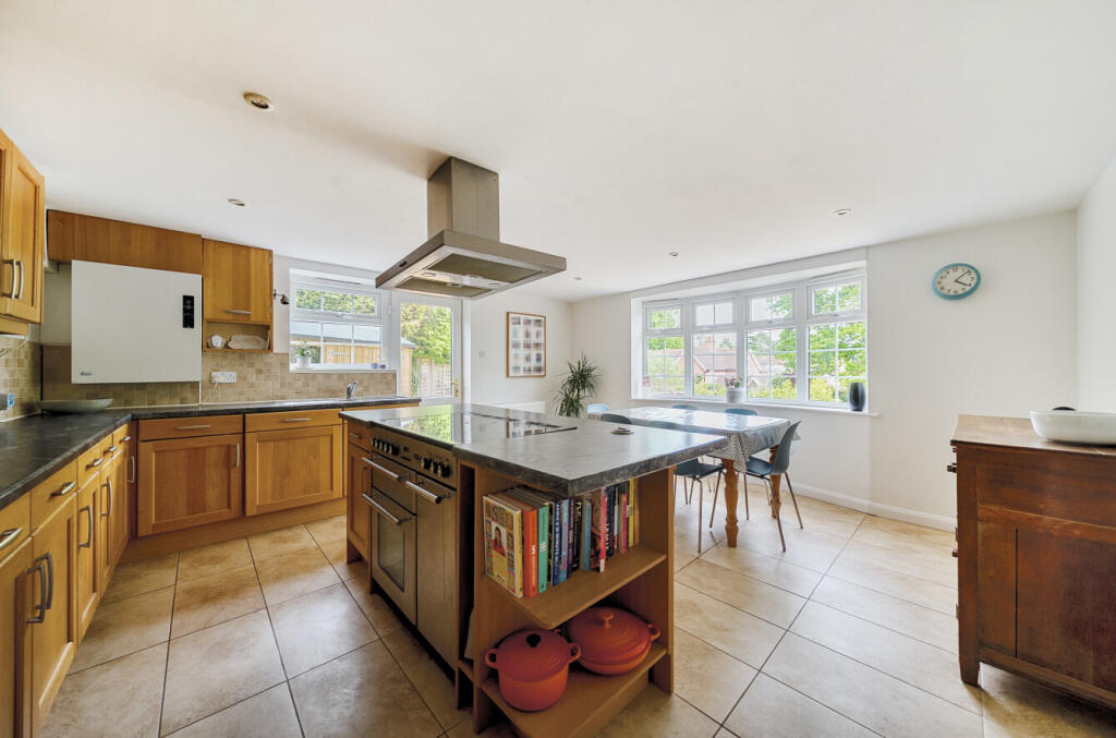 13-6813b38b11a26-...