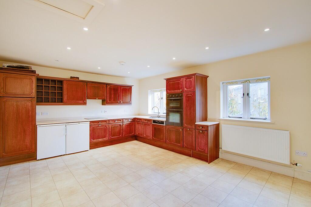 Dining kitchen