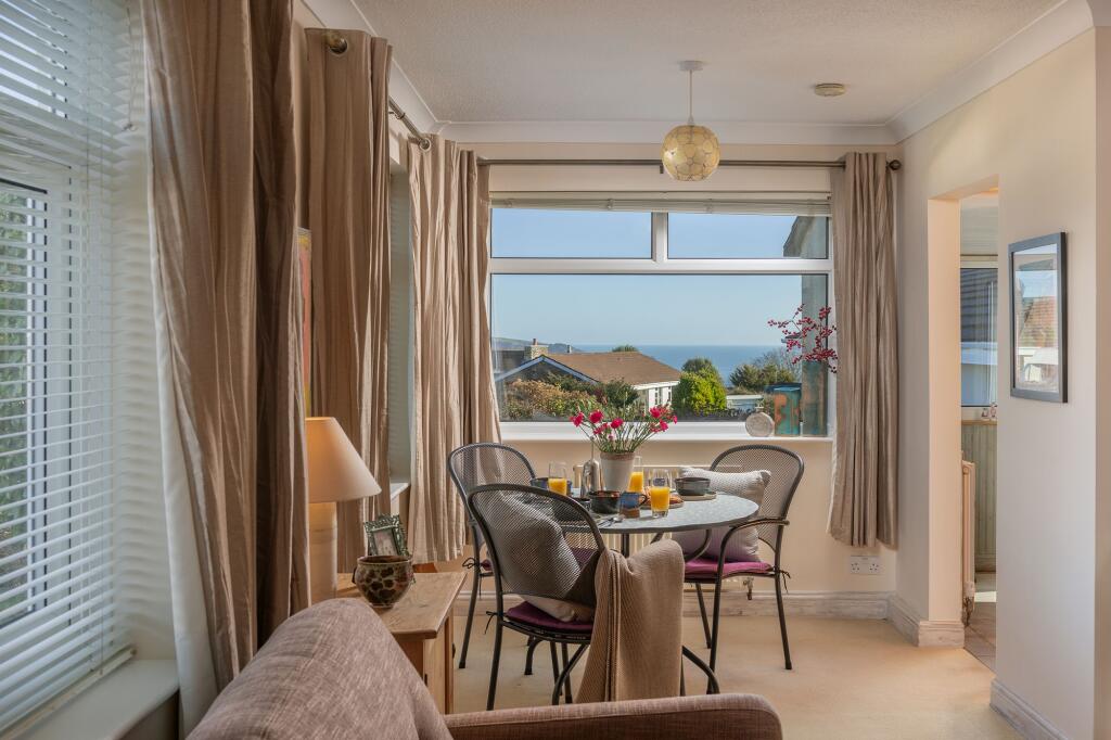 Dining Area, 3 Start Bay Park, Strete