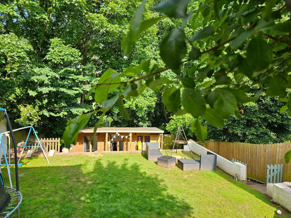 Self contained Cabin