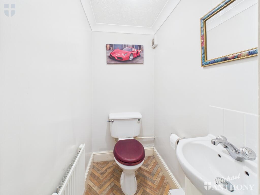 CAM03218G0-PR0723-STILL013