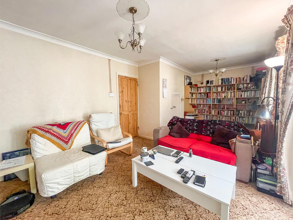 lounge 1