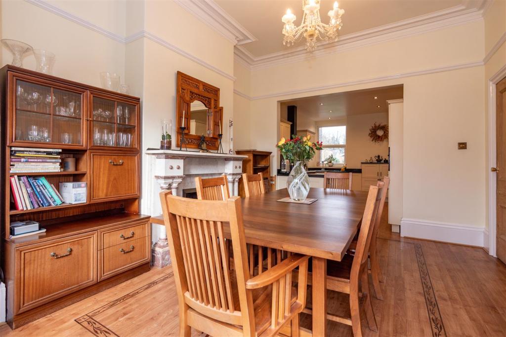 Dining Room Aspect 2.jpg