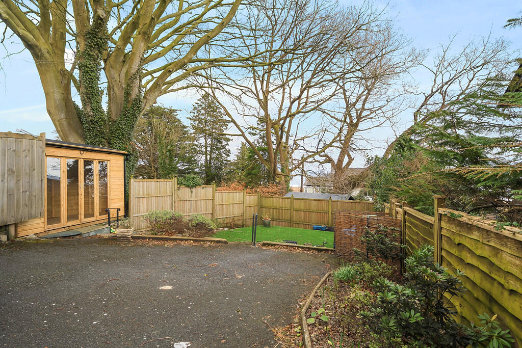 Parking, Garden a...