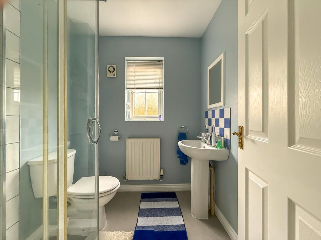 Ensuite To Bed Two