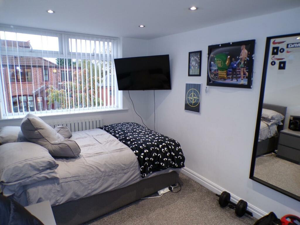 StansfieldSt55bed3.JPG
