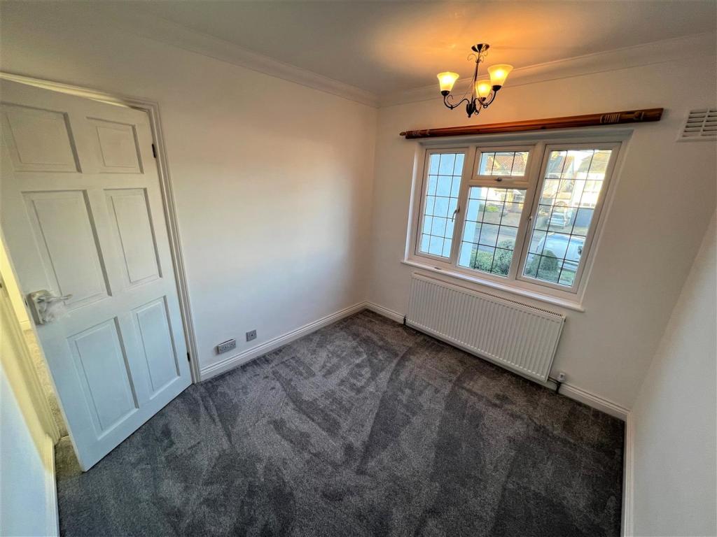 Bedroom3.jpg