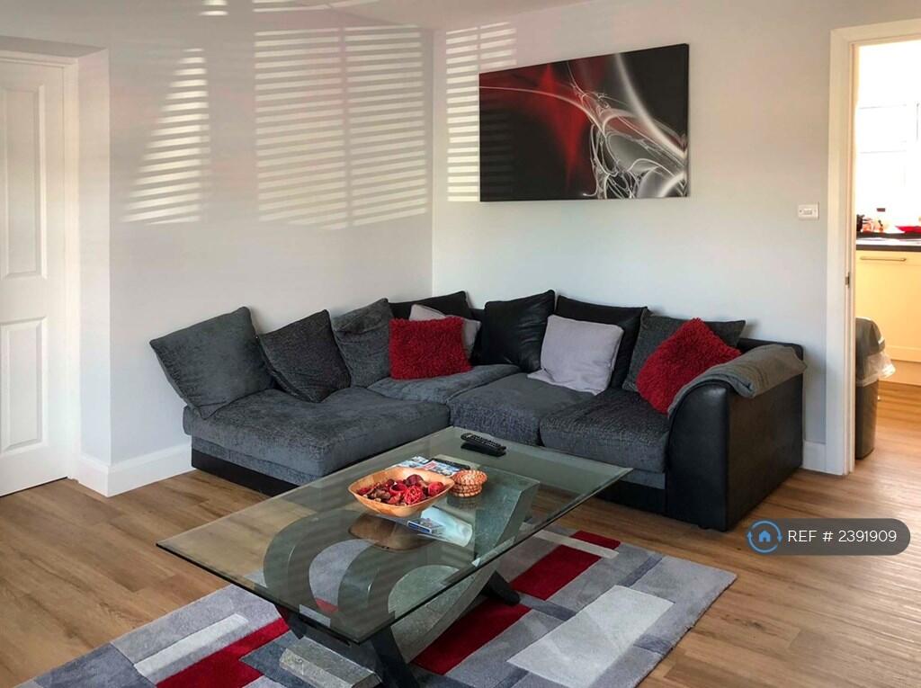 Shared Lounge