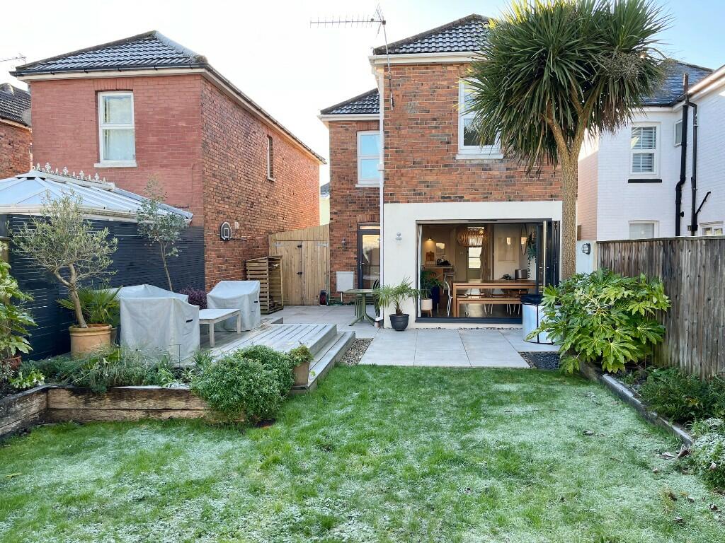 Rear Aspect / Garden