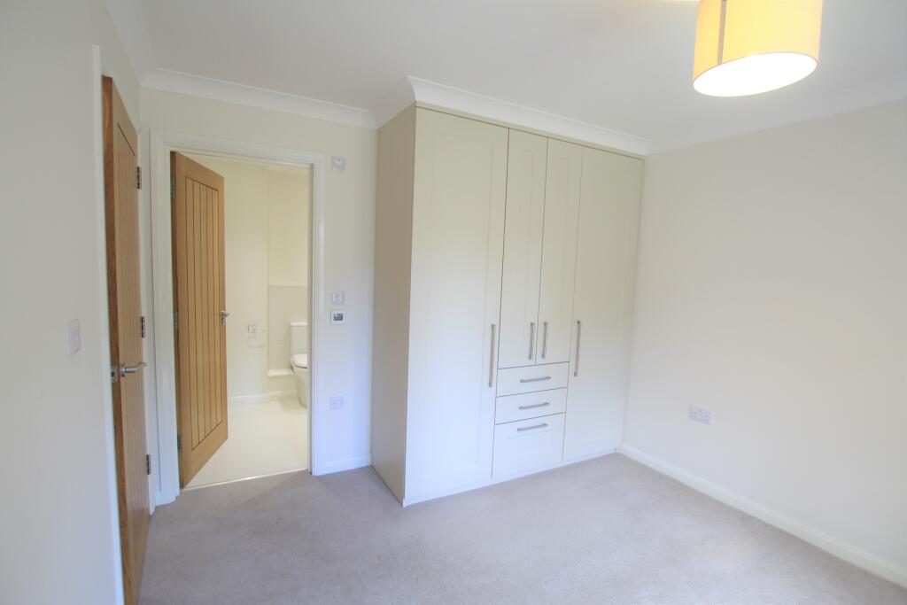 5 bed angle 1.JPG