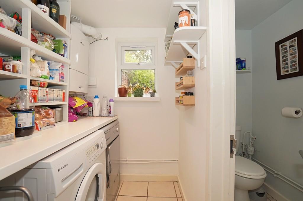 Pantry/ utility room