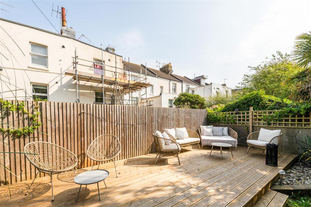 13a Clarendon Villas-28.jpg