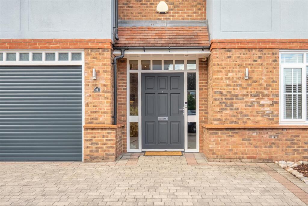 Brook Farm Close-48.jpg