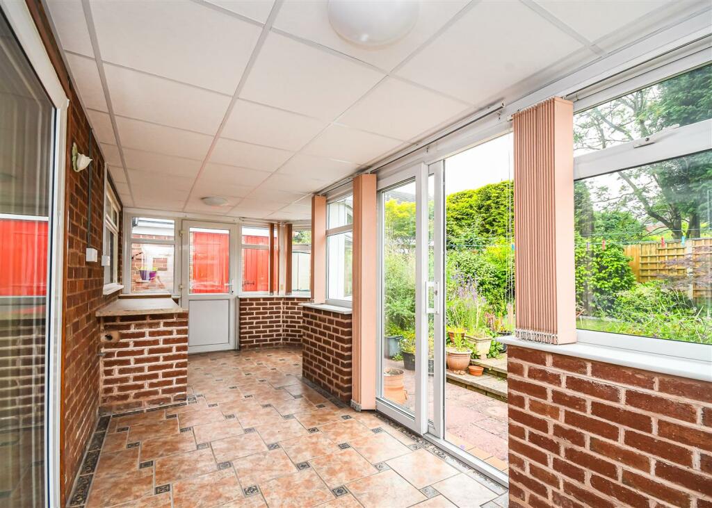 6 Common Road-conservatory.jpg