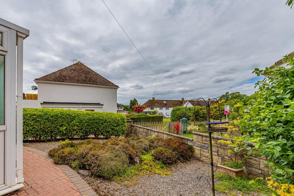 Wimbourne Crescent 14-10.jpg