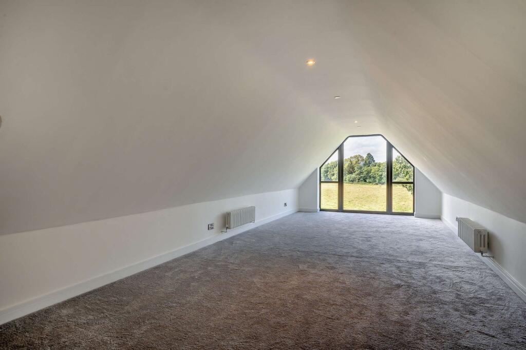 Penthouse suite  / Gym / Games room
