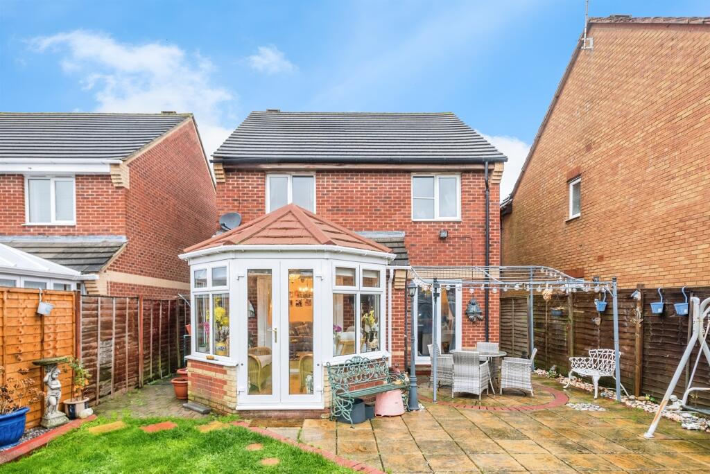 Cagney Drive, Swindon