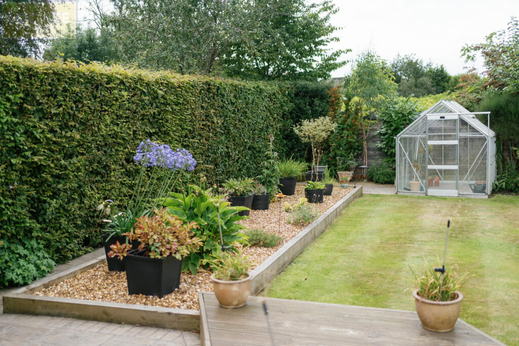 17 Bingley Drive0032