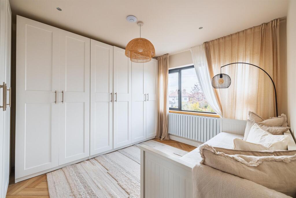 126 Brom Village Rd-55.jpg