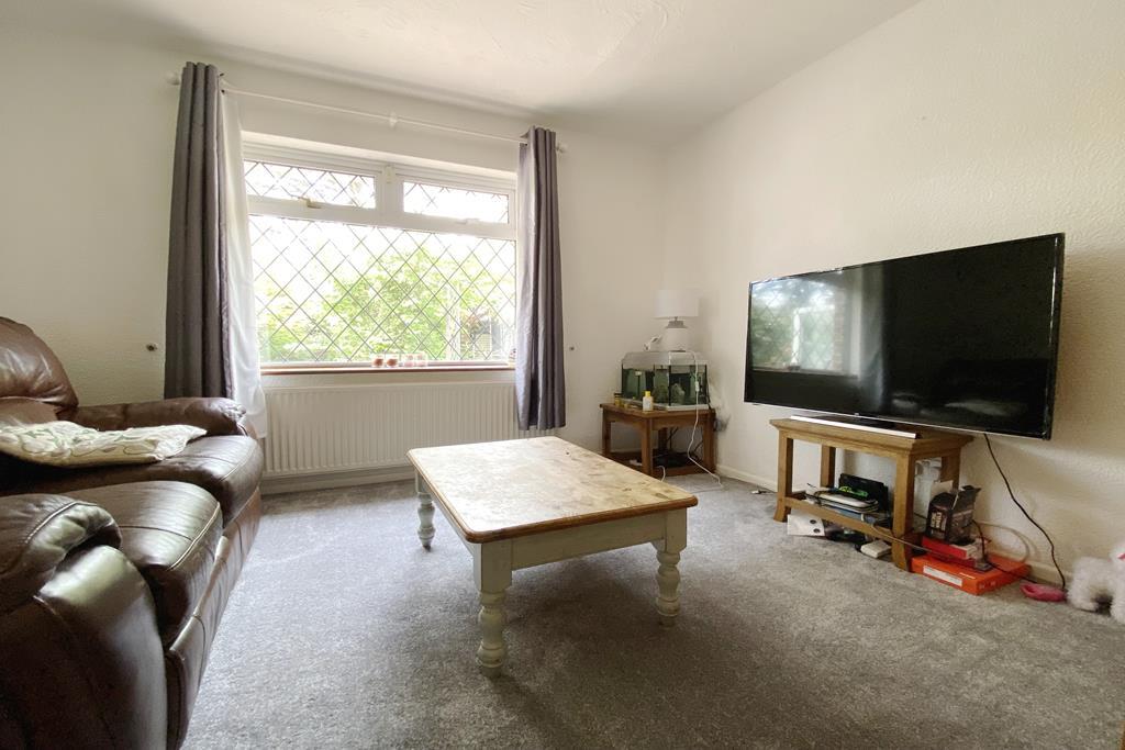 Dining Rm/Bedroom