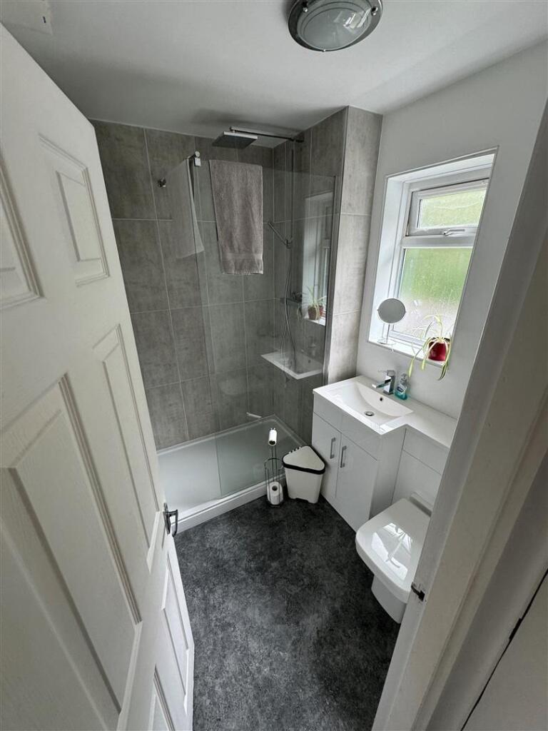 shower room.jpg