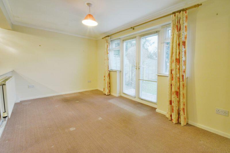 Additional reception room