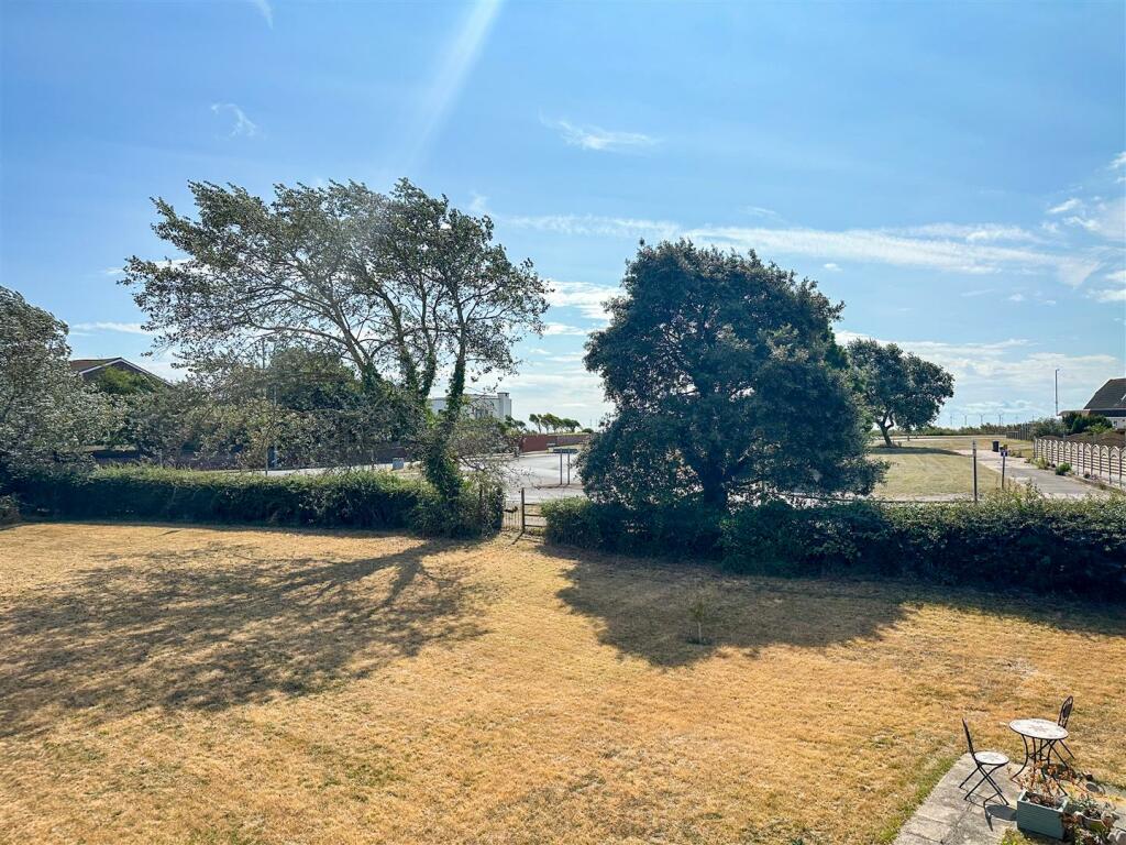 VIEWS FROM LOUNGE OVER GROUNDS