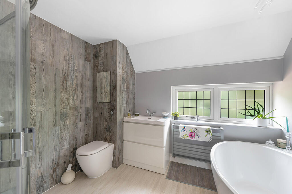 Stanton Manor ph4...