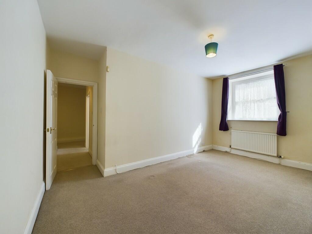 CAM02089G0-PR0310...