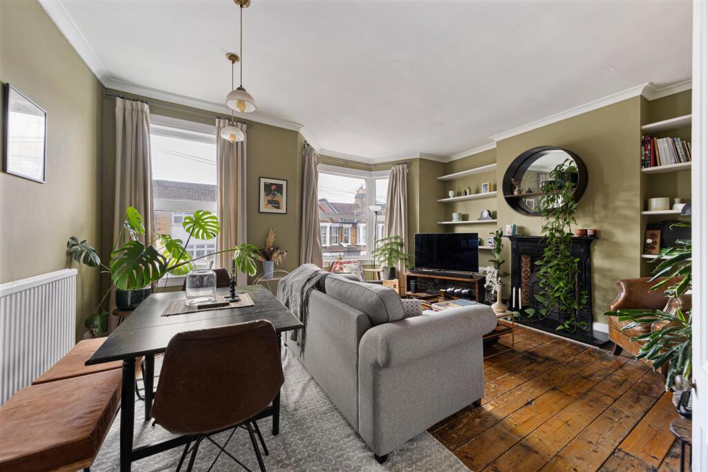 West Avenue Road, E17