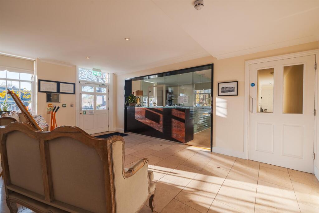 20 Renaissance-30.jpg