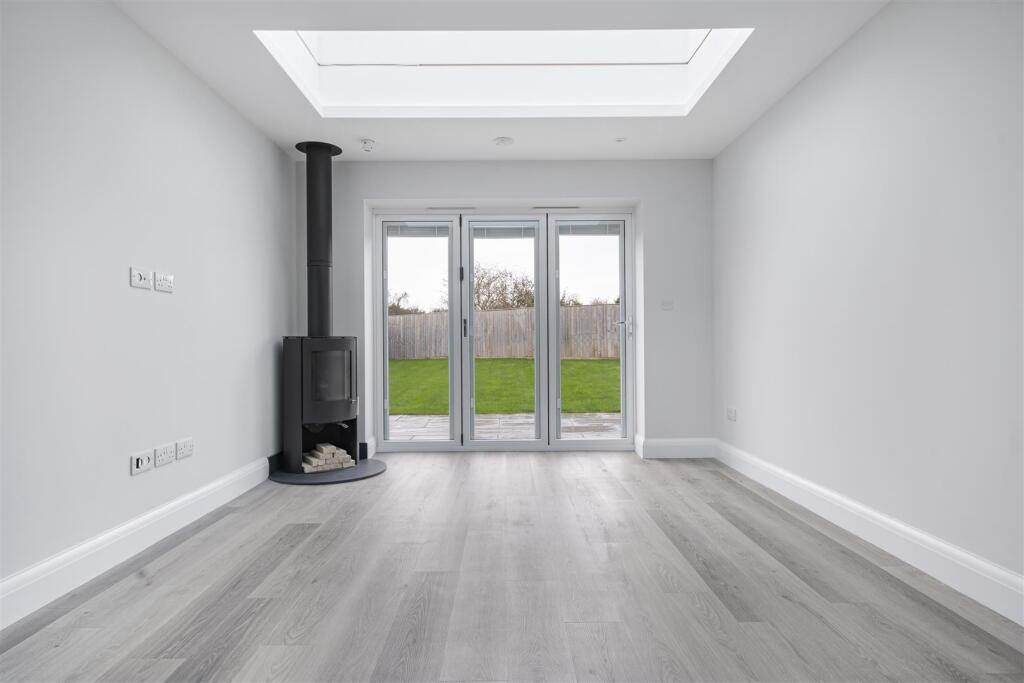 64_67802.JPG