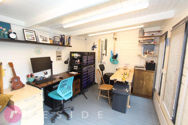 Summerhouse/Workshop