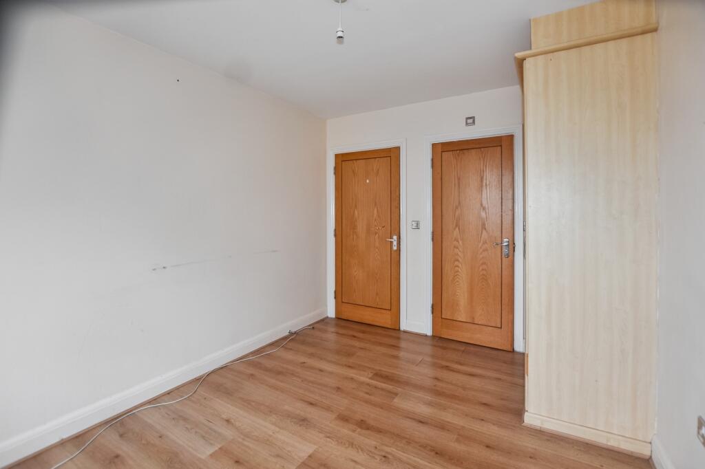 248 Tideslea Path, Thamesmead, London, SE28 0NH