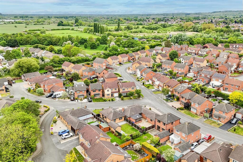 DJI_20250508101935_0324_D-DJI_20250508101935_0328_