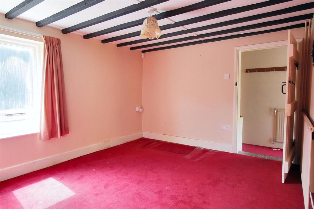 dining room.jpg