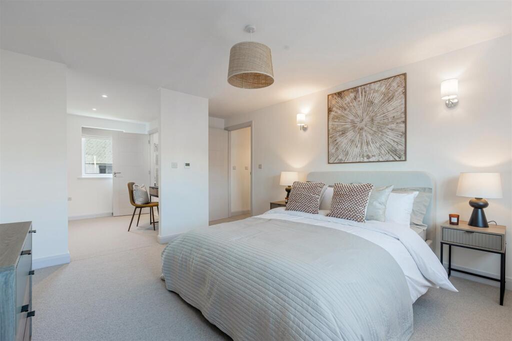 A44 - Ipplepen, New Homes at Rosemoor - 250922.jpg