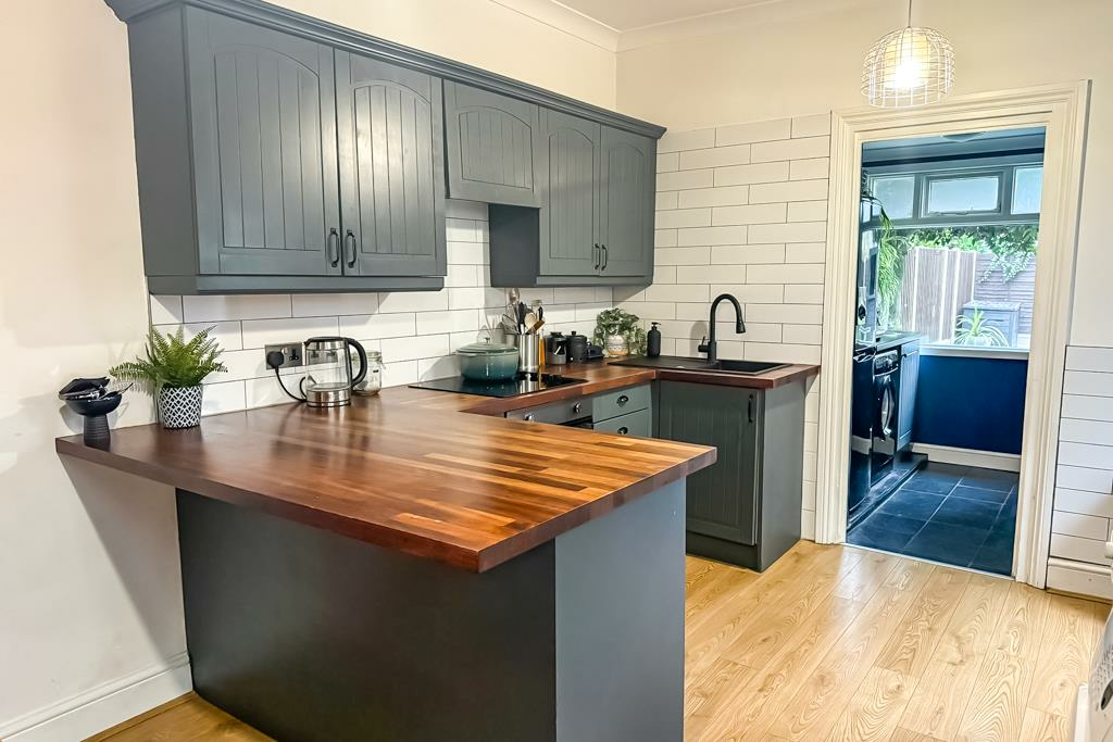 Kitchen/Breakfast Room
