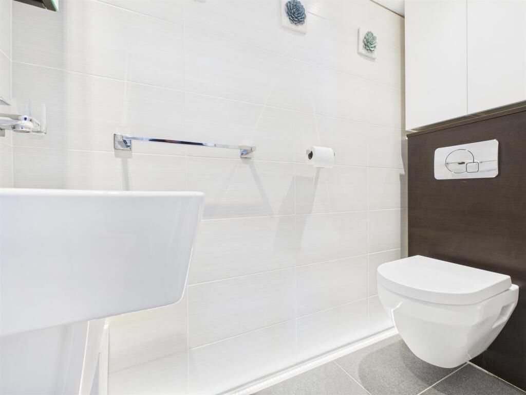 En-Suite WC