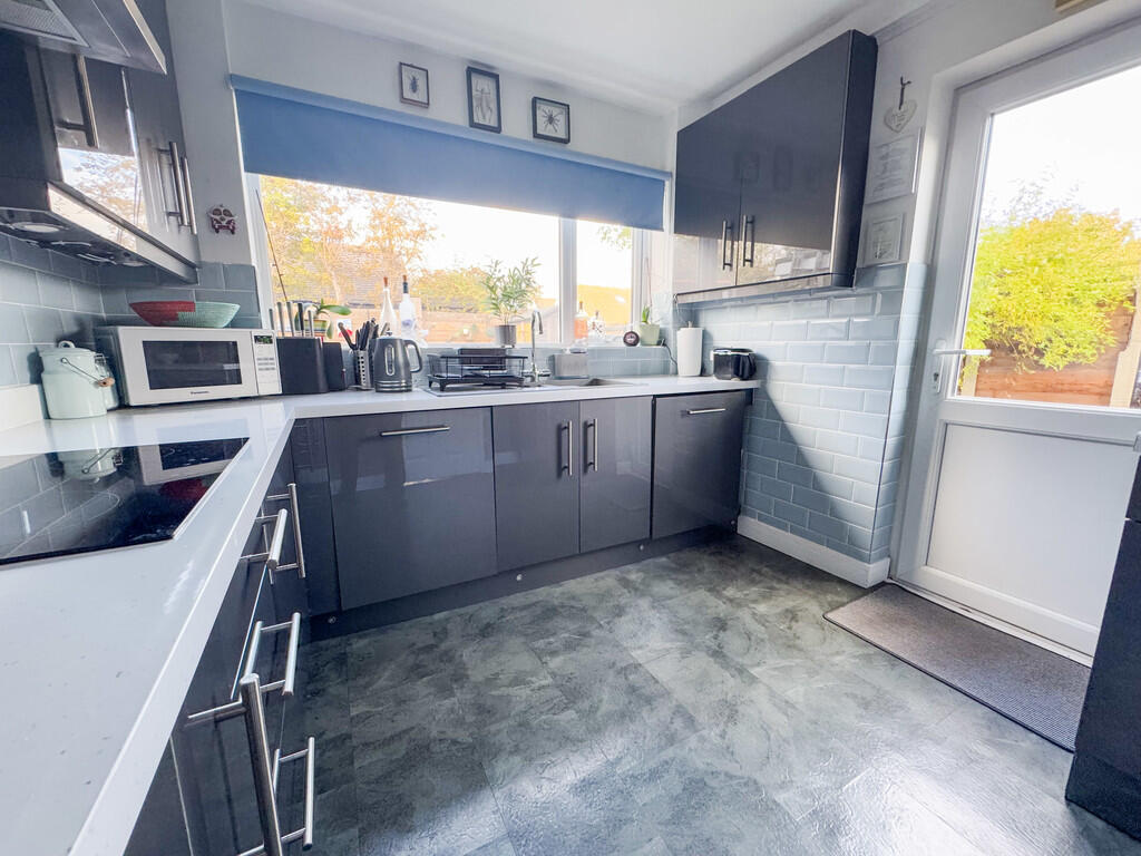 Kitchen 1