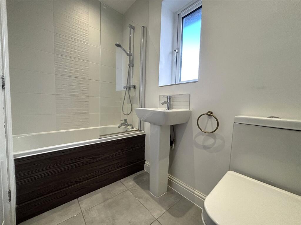 Main Bathroom