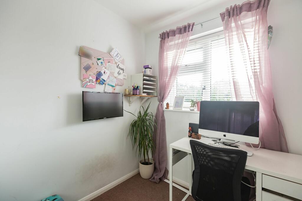 BEDROOM 3