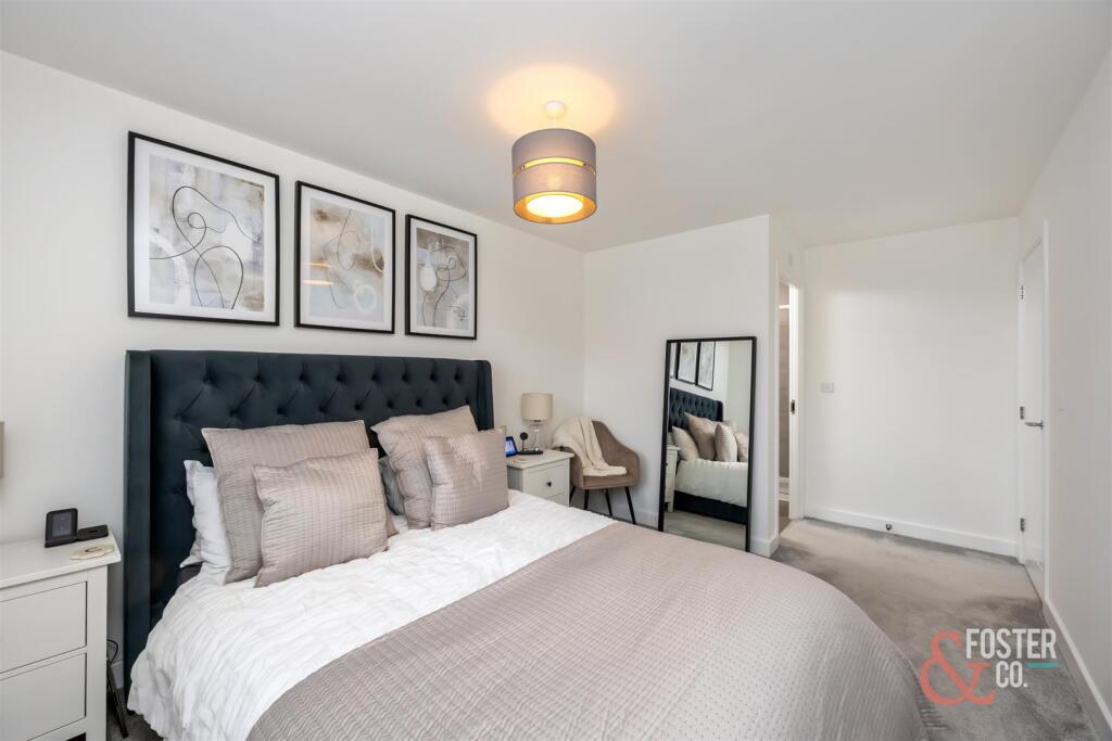 Goldcrest Drive, 67-010.jpg