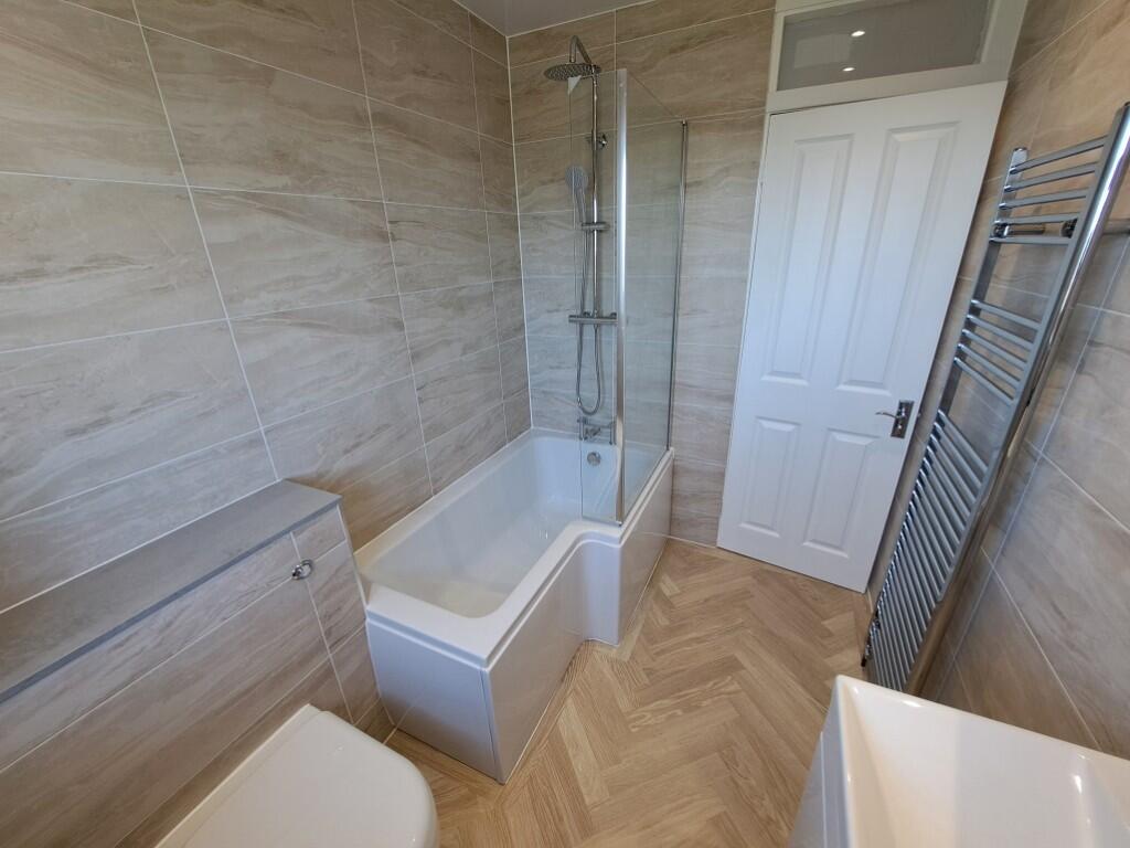 NEW BATHROOM/WC