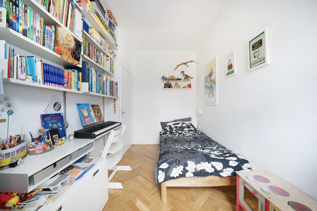Bedroom2